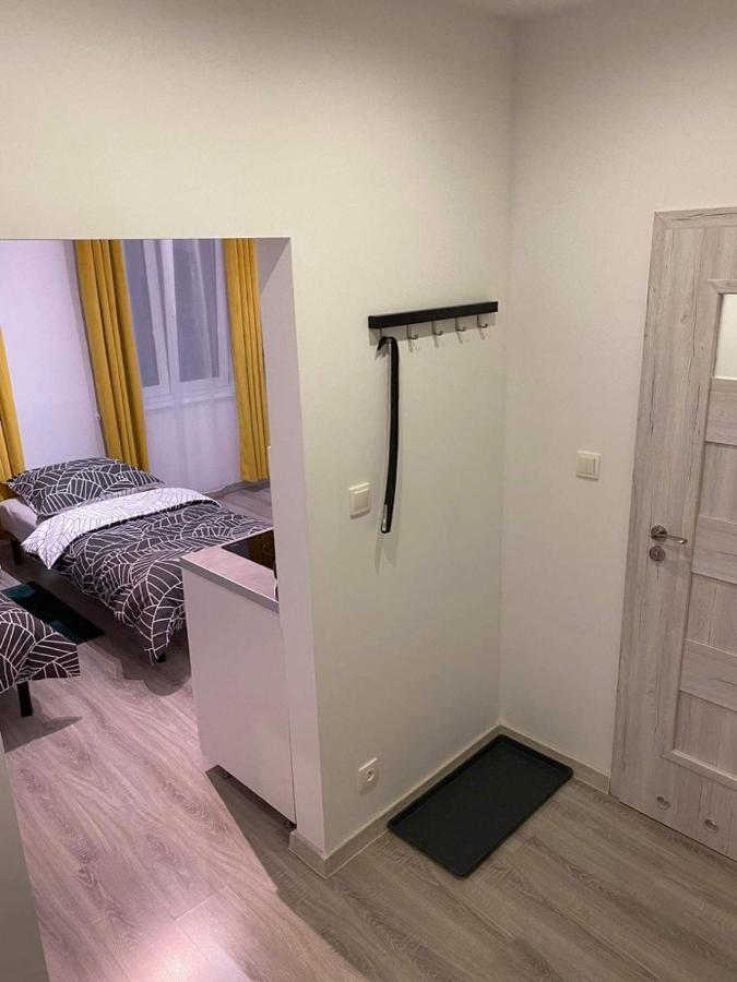 Ferienwohnung Apartament Przy Rynku Kambar Boleslawiec  Exterior foto